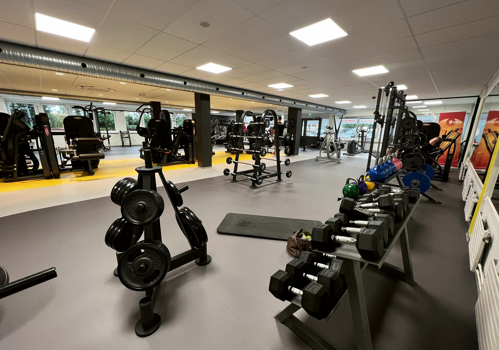 Frivekter og maskiner hos ENERGY Fitness Borgheim