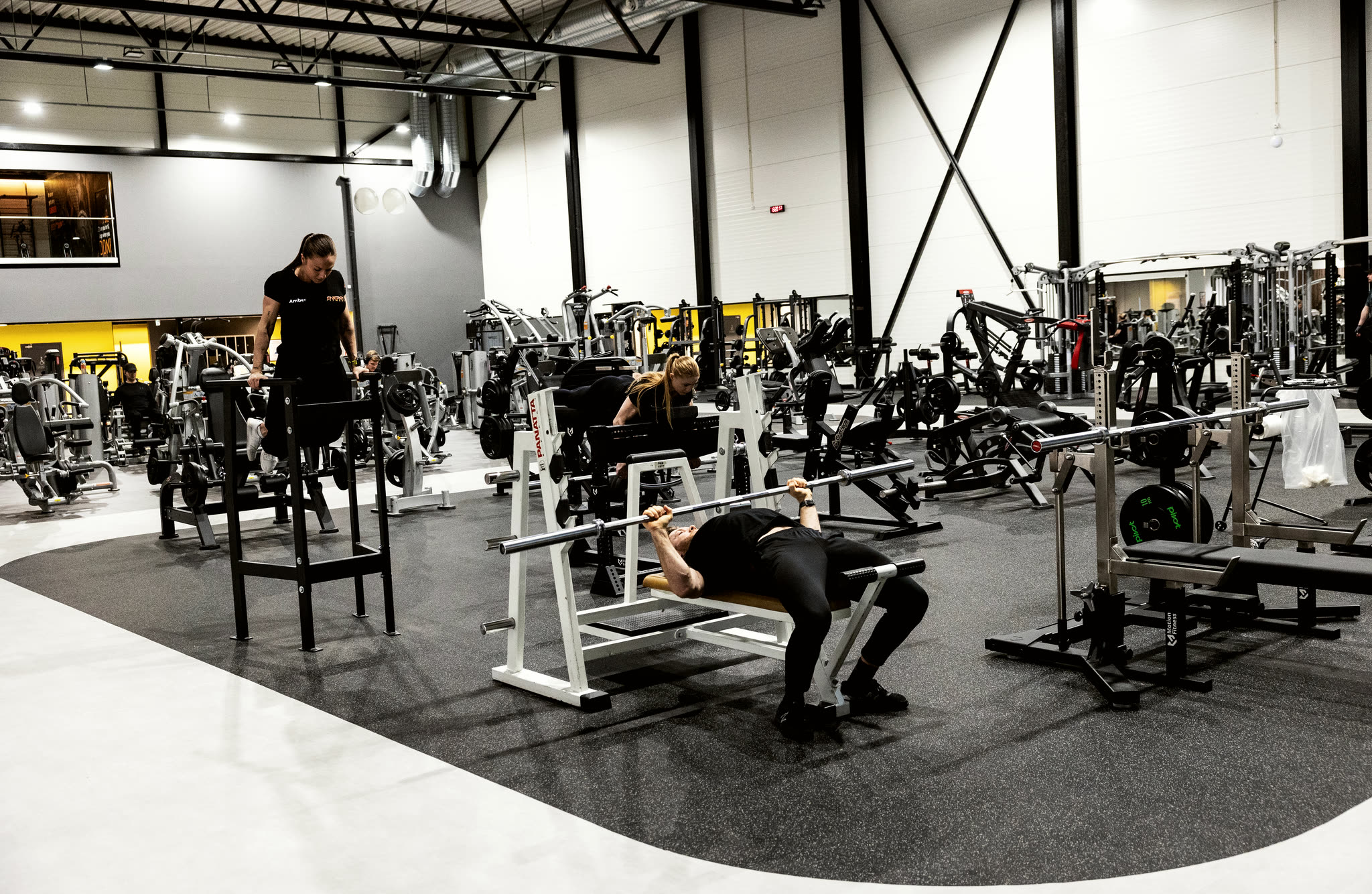 Treningsarealet hos ENERGY Fitness