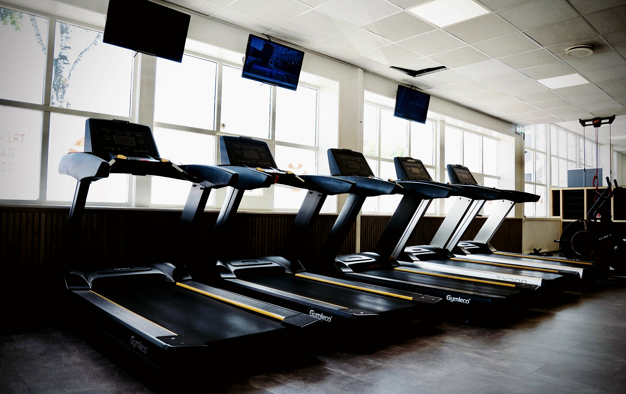 Treningsarealet hos ENERGY Fitness Tønsberg